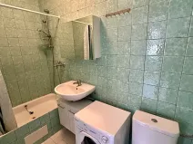 Pronájem bytu 1+kk, Praha - Břevnov, Hošťálkova, 27 m2