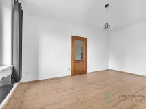 Pronájem bytu 2+kk, Hradec Králové, Pražská třída, 53 m2