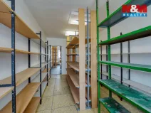 Pronájem skladu, Plzeň - Lobzy, Blatenská, 360 m2