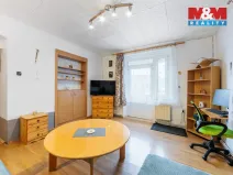 Prodej bytu 2+1, Karlovy Vary - Bohatice, Na Výšině, 45 m2