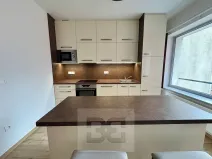 Pronájem bytu 1+kk, Zlín, Lorencova, 44 m2