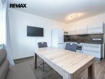 Prodej bytu 2+1, Praha - Černý Most, náměstí Plukovníka Vlčka, 83 m2