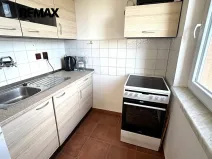 Pronájem bytu 2+kk, Břeclav, Nádražní, 43 m2