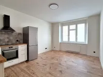 Pronájem bytu 2+kk, Praha - Holešovice, Malá Plynární, 47 m2