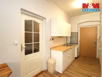 Pronájem bytu 1+1, Karlovy Vary, Jaltská, 46 m2