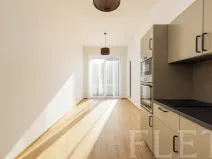 Pronájem bytu 1+kk, Praha - Hostavice, Českobrodská, 36 m2