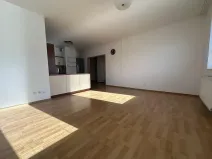 Pronájem bytu 2+kk, Praha - Řeporyje, Dělená, 57 m2