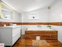 Prodej rodinného domu, Kolešov, 198 m2