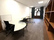 Pronájem kanceláře, Žebrák, Náměstí, 68 m2