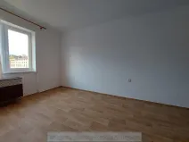 Pronájem bytu 1+kk, Praha - Vysočany, Kolbenova, 30 m2