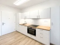 Pronájem bytu 1+1, Praha - Strašnice, Černokostelecká, 32 m2