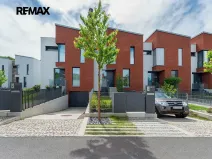 Pronájem rodinného domu, Praha - Dejvice, V Šáreckém údolí, 201 m2