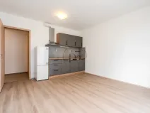 Pronájem bytu 2+kk, Praha - Prosek, Čakovická, 43 m2