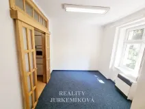 Pronájem bytu 3+1, České Budějovice, tř. Čsl. legií, 70 m2