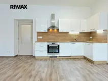 Pronájem bytu 3+kk, Plzeň, Koterovská, 81 m2