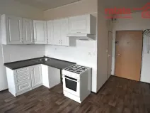 Pronájem bytu 1+1, Chomutov, Růžová, 35 m2