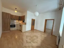 Pronájem bytu 2+kk, Praha - Holešovice, V háji, 44 m2