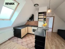 Prodej bytu 2+kk, Jesenice, Příčná I., 45 m2