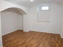 Pronájem obchodního prostoru, Praha - Strašnice, Saratovská, 110 m2