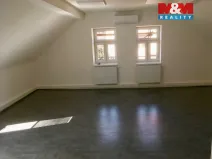 Pronájem obchodního prostoru, Rožnov pod Radhoštěm, Nádražní, 36 m2