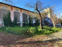 Prodej skladu, Praha - Bubeneč, Papírenská, 3700 m2