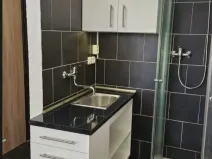 Prodej bytu 1+kk, Komárov, Okružní, 17 m2