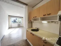 Pronájem bytu 2+1, Praha - Petrovice, Jakobiho, 42 m2