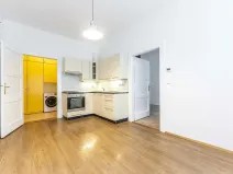 Pronájem bytu 2+kk, Praha - Vinohrady, náměstí Jiřího z Lobkovic, 43 m2