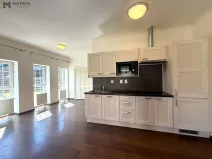 Pronájem bytu 1+kk, Praha - Libeň, Zenklova, 77 m2