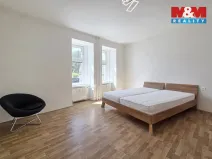 Pronájem bytu 3+1, Karlovy Vary, I. P. Pavlova, 80 m2