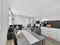 Prodej bytu 4+kk, Vochov, 80 m2