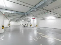 Pronájem garážového stání, Praha - Žižkov, Seifertova, 20 m2