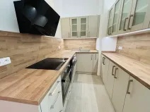 Pronájem bytu 3+1, Praha - Vinohrady, Vinohradská, 85 m2