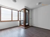 Prodej bytu 1+kk, Praha - Vysočany, Bassova, 28 m2