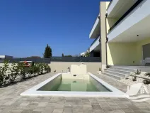 Prodej vily, Tribunj, Chorvatsko, 210 m2