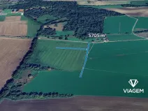 Prodej podílu pole, Lázně Bělohrad, 2380 m2