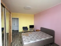 Pronájem bytu 2+1, Hradec Králové, třída Edvarda Beneše, 76 m2