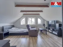 Prodej rodinného domu, Bavoryně, 127 m2