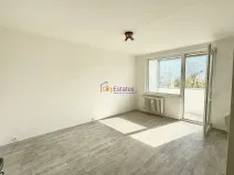 Prodej bytu 2+1, Louny, nám. Petra Obrovce, 65 m2