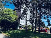 Pronájem bytu 2+kk, Praha - Kobylisy, Taussigova, 48 m2