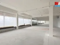 Pronájem obchodního prostoru, Krnov - Pod Cvilínem, Opavská, 250 m2