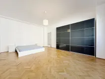 Pronájem bytu 2+kk, Praha - Vinohrady, Velehradská, 59 m2