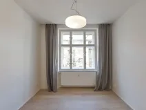 Pronájem bytu 1+kk, Praha - Vinohrady, Lucemburská, 30 m2