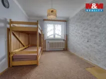 Prodej bytu 3+1, Strážov, 75 m2