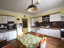 Prodej rodinného domu, Lipová-lázně, 210 m2