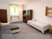 Pronájem bytu 1+1, Praha - Holyně, 43 m2