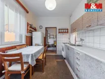 Prodej bytu 2+1, Karlovy Vary - Stará Role, Závodu míru, 59 m2