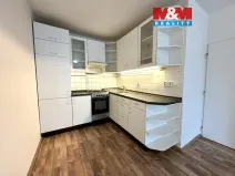 Pronájem bytu 2+kk, Praha - Kobylisy, Třeboradická, 40 m2