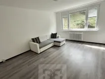 Pronájem bytu 3+1, Praha - Hlubočepy, Prosluněná, 74 m2