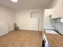 Pronájem bytu 1+kk, Praha - Vysočany, Vysočanské náměstí, 35 m2